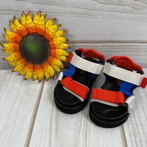 Baby Gap Toddler Color Block Sporty Sandals 5/6C